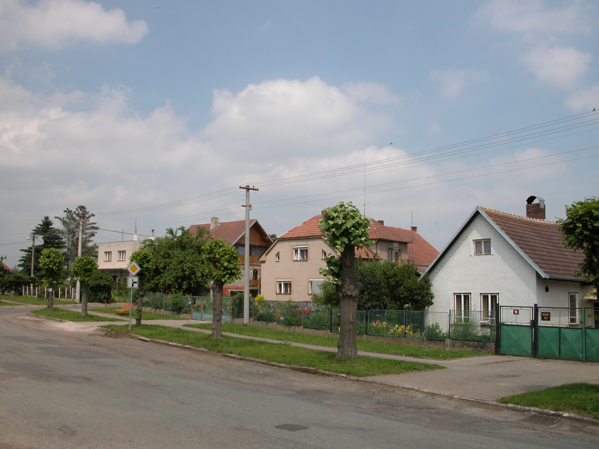 NÁVES (3)
