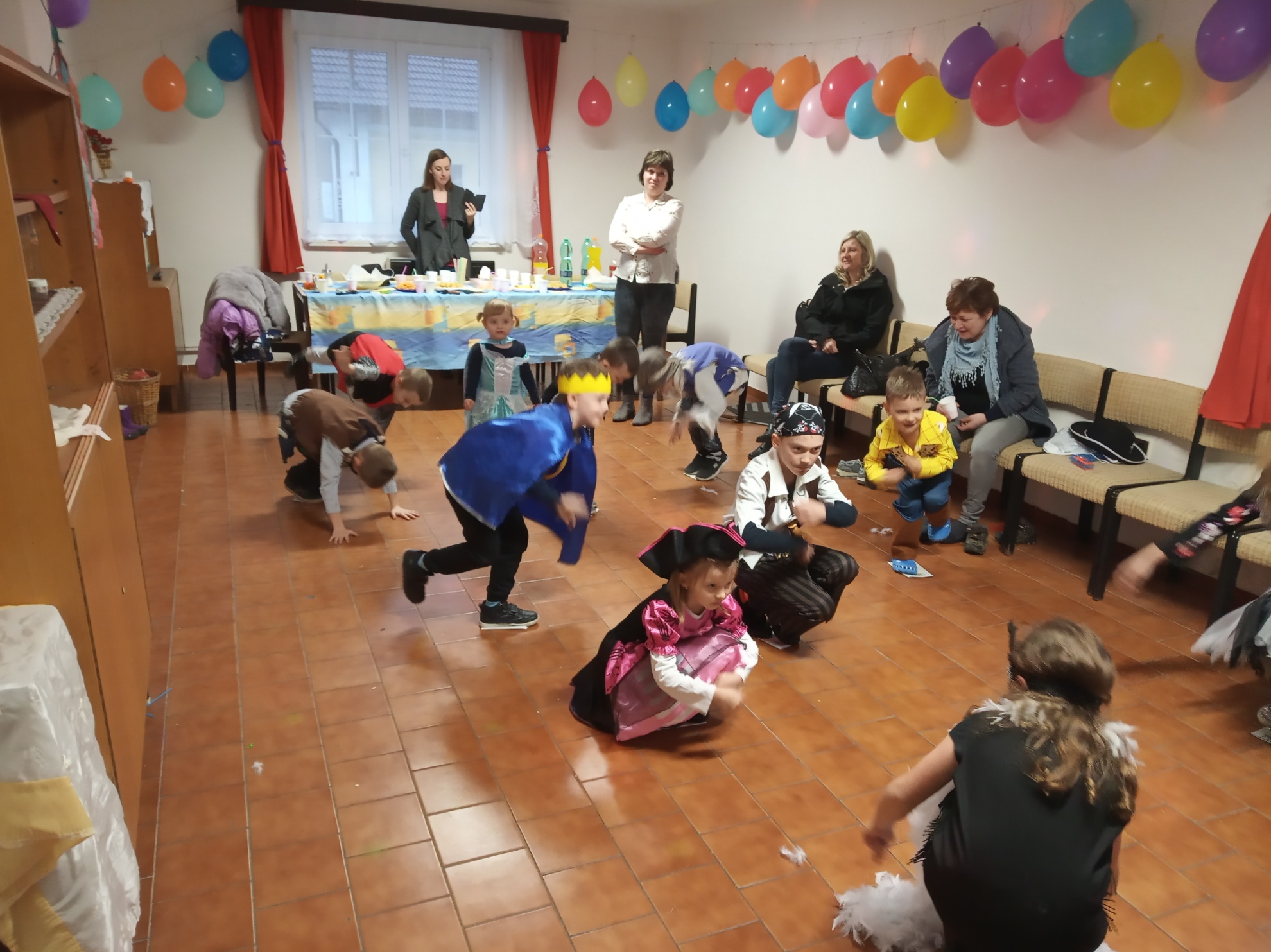 Dětský karneval 2019 (2)